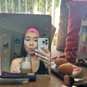 Meet your Posher, Mariana